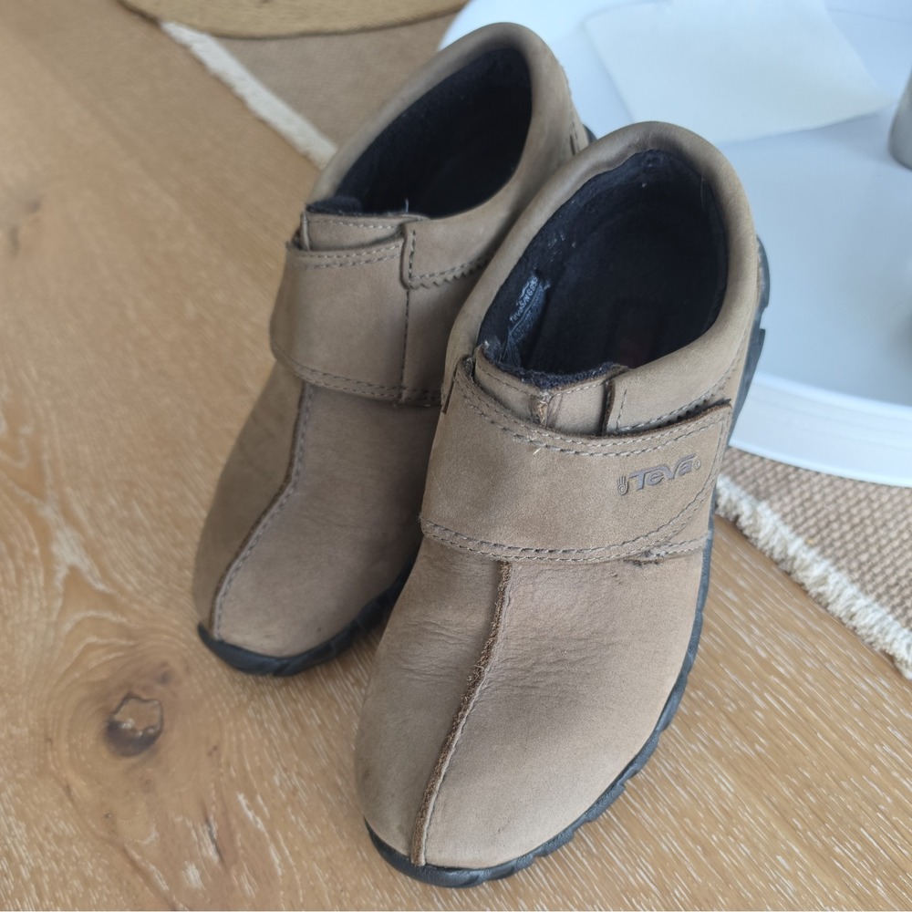 Teva Women's Leather Slip-On Clogs Brown Comfort Shoes Size 6 - Picture 2 of 12
